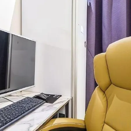 Den Basta Hotel Bifc